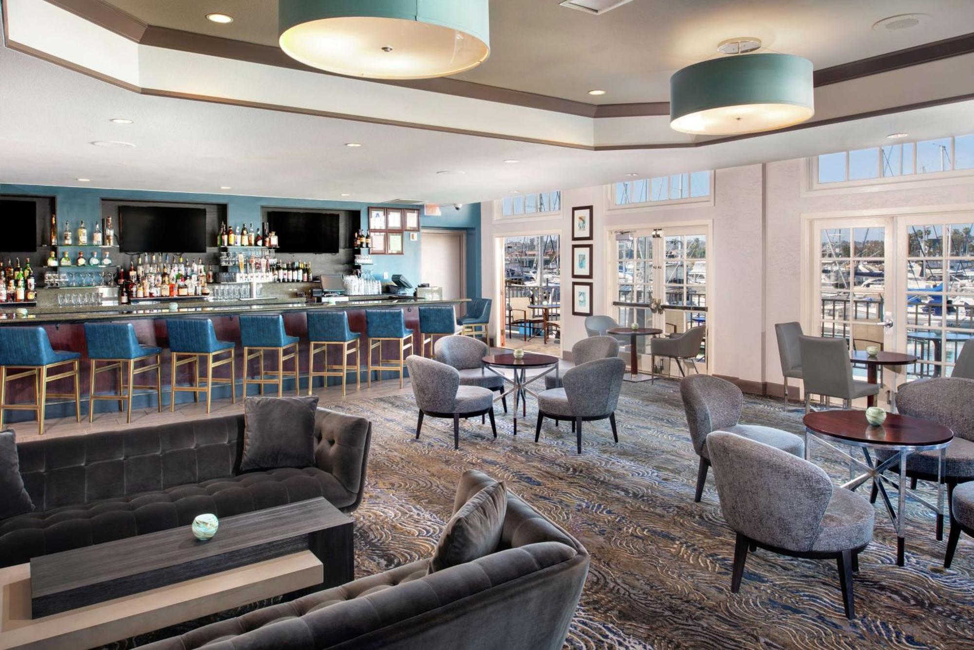 Hilton San Diego Airport/Harbor Island Экстерьер фото